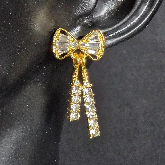 Gold Tone Rhinestone Bow Drop Earrings Sparkling Crystal Dangle Statement Glam - Picture 1 of 7
